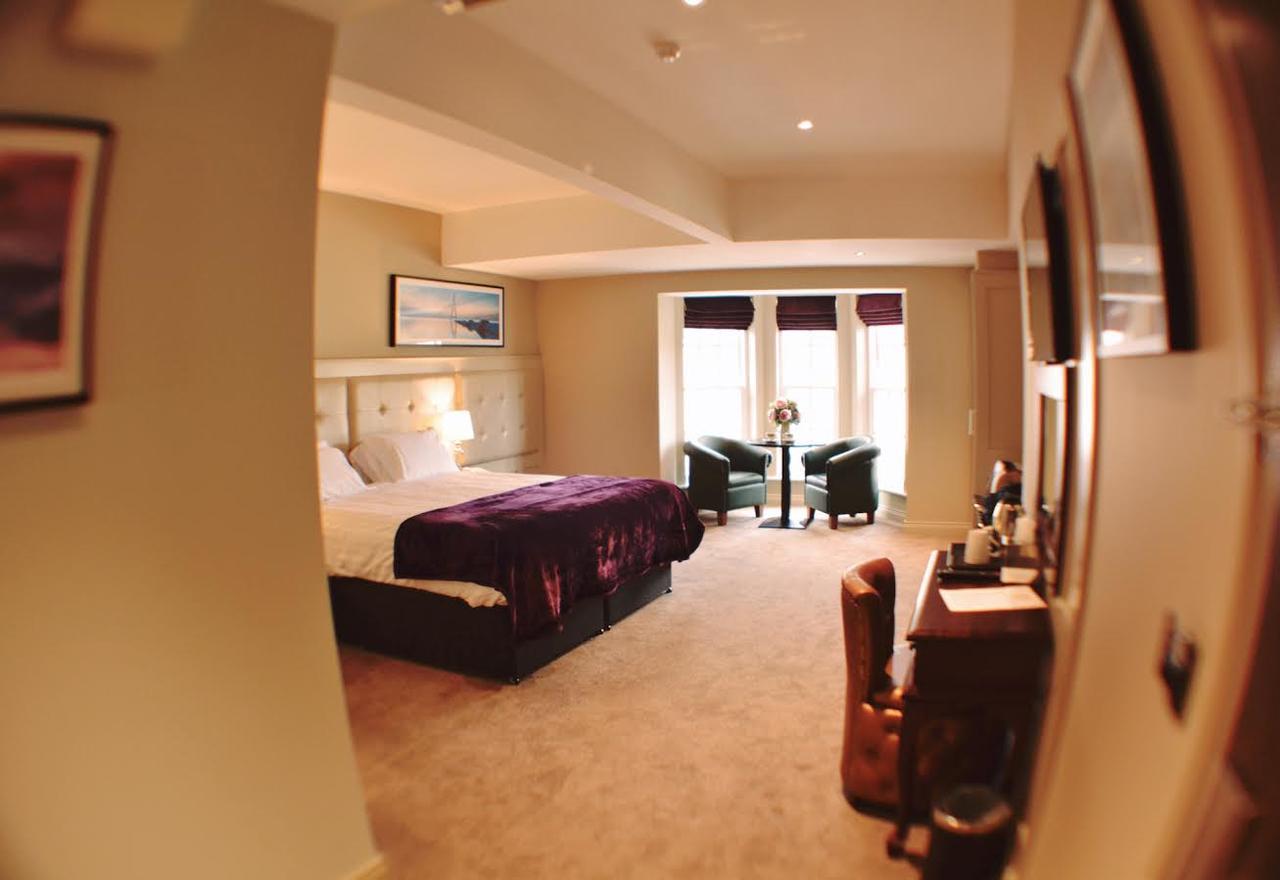 Rooms At Rue Omagh Bagian luar foto